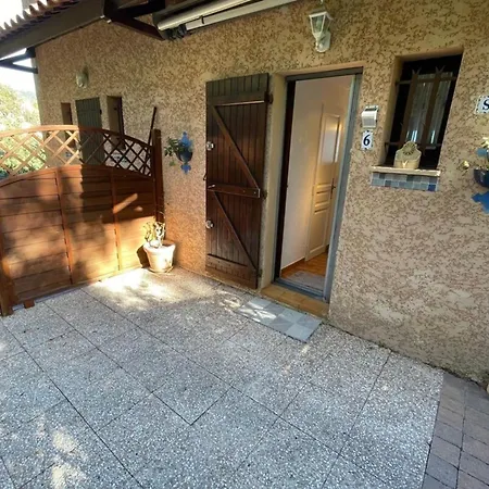 Апартаменти Duplex In Pramousquier - Sea View *