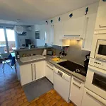Duplex In Pramousquier - Sea View *
