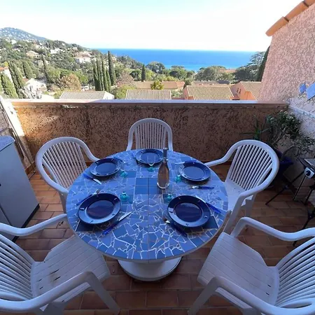 Duplex In Pramousquier - Sea View דירה